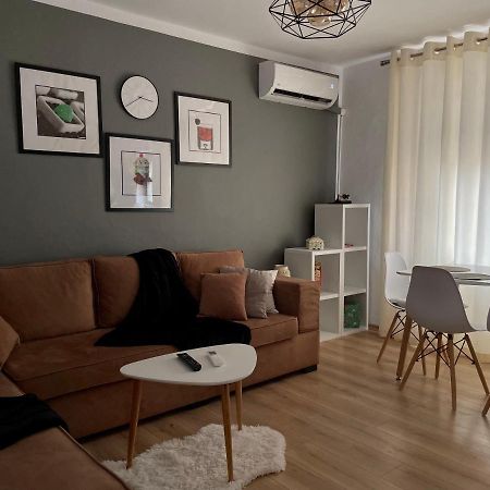 Luel Central Apartament Τίρανα Εξωτερικό φωτογραφία