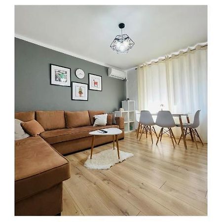 Luel Central Apartament Τίρανα Εξωτερικό φωτογραφία