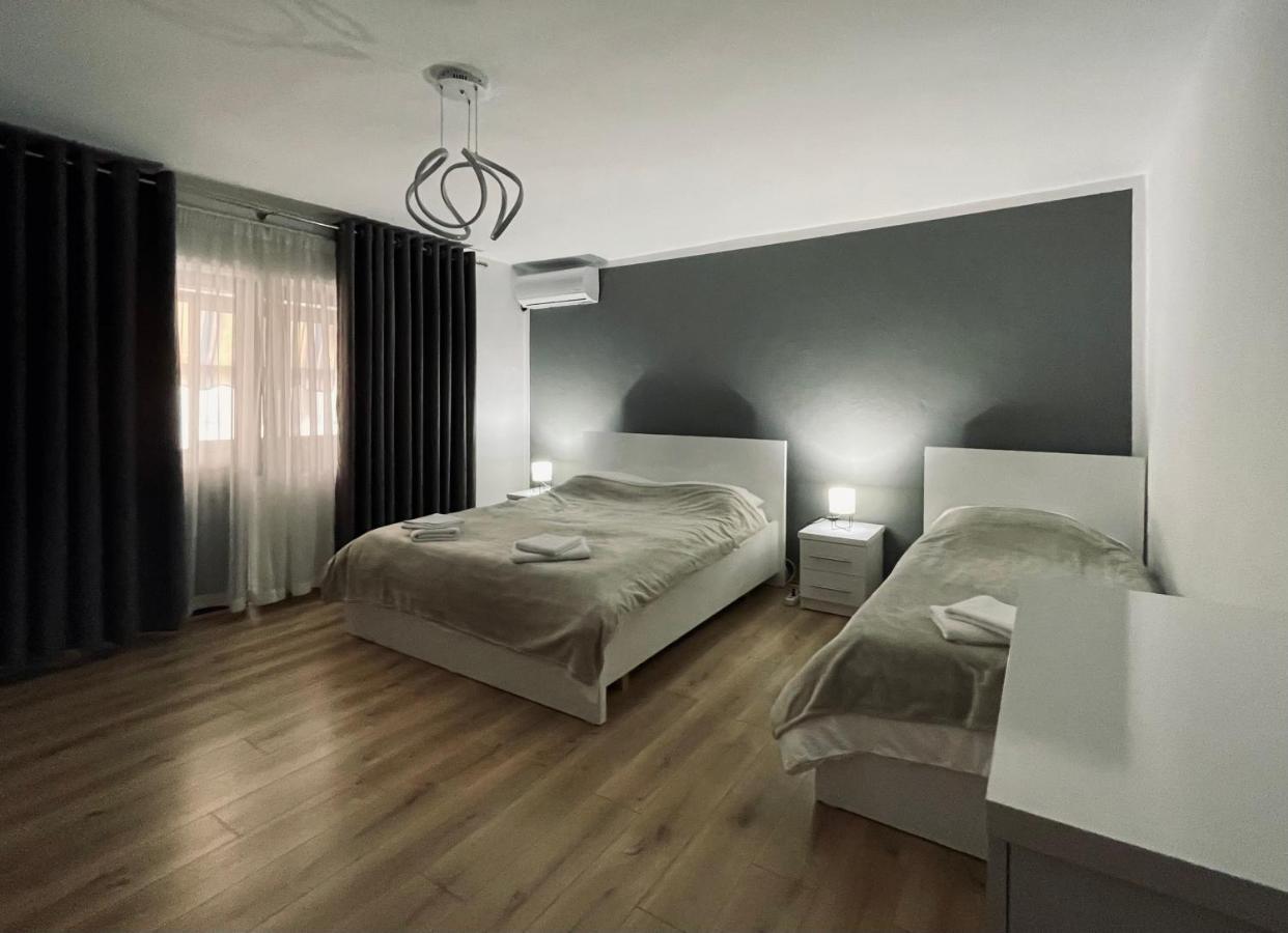 Luel Central Apartament Τίρανα Εξωτερικό φωτογραφία