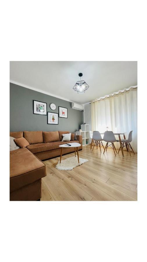 Luel Central Apartament Τίρανα Εξωτερικό φωτογραφία